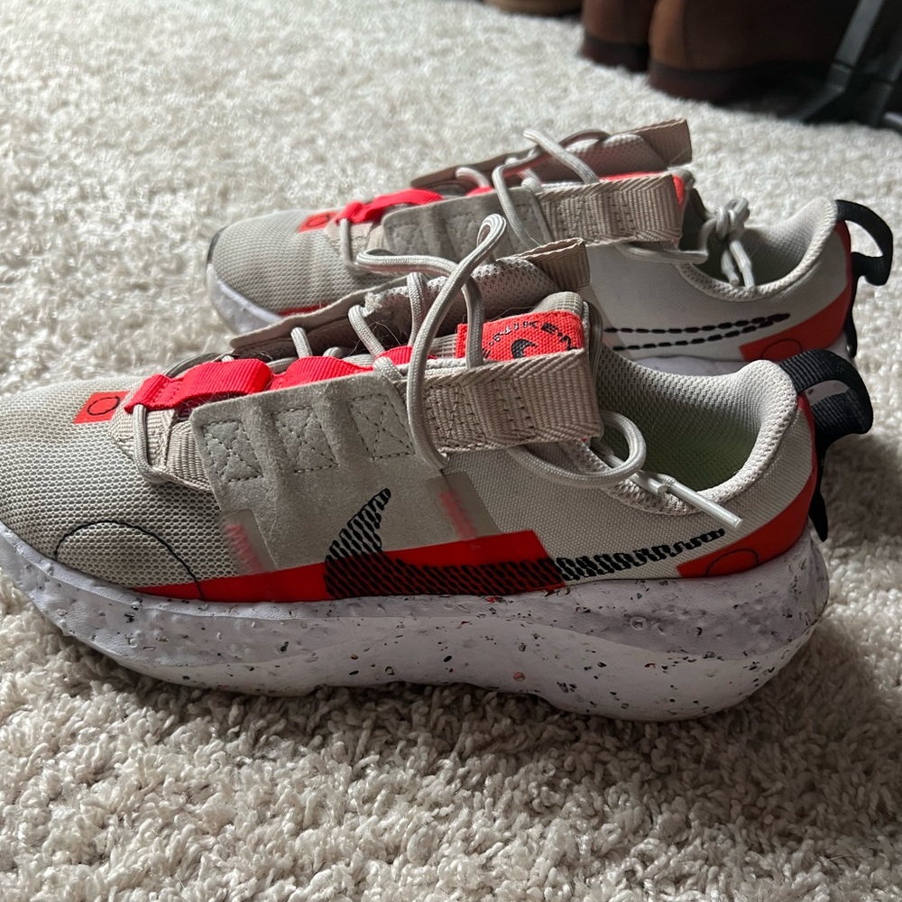 Nike Womens Crater Impact CW2386